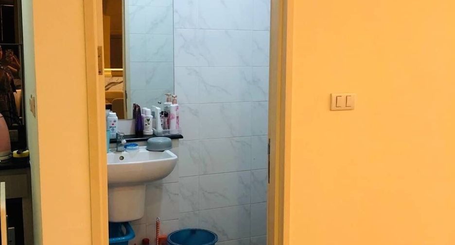 For sale 3 Beds townhouse in Mueang Nonthaburi, Nonthaburi