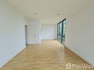 For sale 4 bed townhouse in Mueang Nonthaburi, Nonthaburi