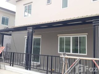 For sale 2 Beds townhouse in Sam Phran, Nakhon Pathom