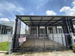 For sale 2 Beds townhouse in Mueang Ubon Ratchathani, Ubon Ratchathani