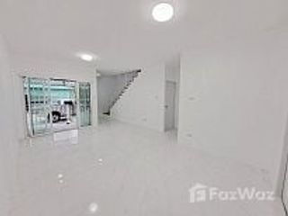 For sale 3 Beds townhouse in Sam Phran, Nakhon Pathom