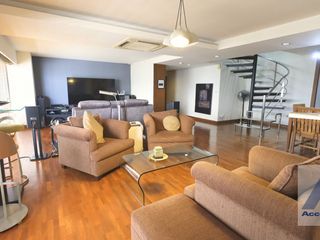 For sale 3 bed condo in Watthana, Bangkok
