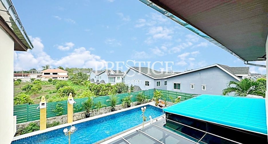 For sale and for rent 5 bedrooms house in Bang Lamung, Chonburi