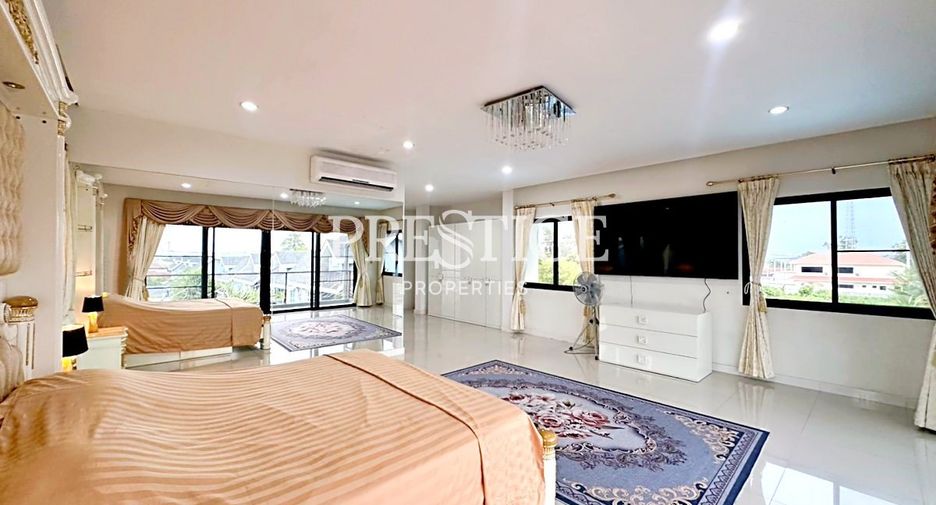 For sale and for rent 5 bedrooms house in Bang Lamung, Chonburi