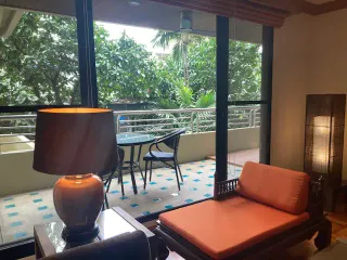 For rent 1 bed condo in Yan Nawa, Bangkok
