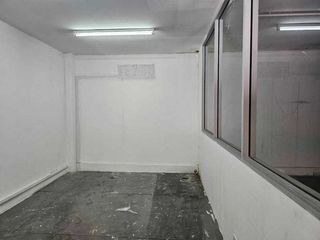 For sale and for rent warehouse in Khlong Toei, Bangkok