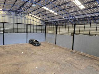 For sale and for rent warehouse in Khlong Toei, Bangkok