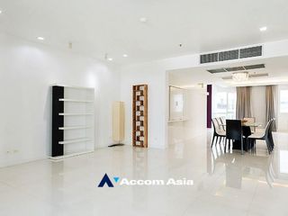 For sale 4 Beds condo in Watthana, Bangkok