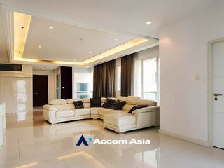 For sale 4 Beds condo in Watthana, Bangkok