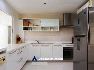 For sale 4 Beds condo in Watthana, Bangkok