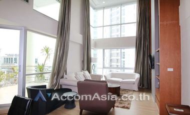 For rent 2 Beds condo in Pathum Wan, Bangkok