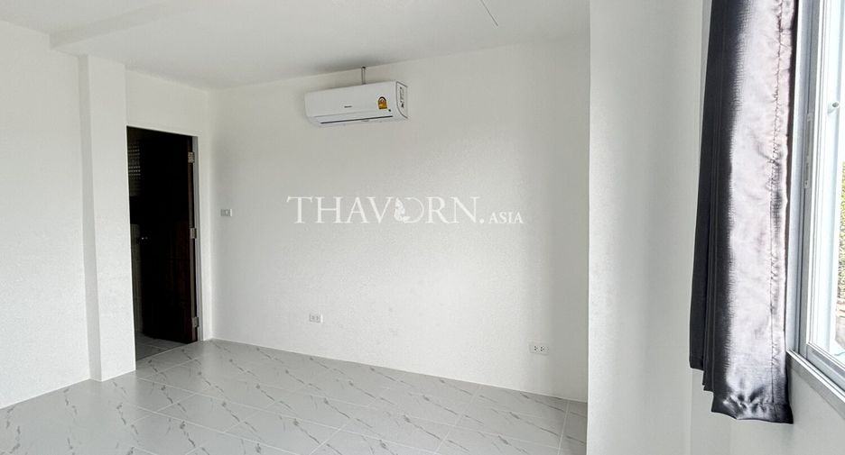 For sale 4 bed house in Sattahip, Chonburi