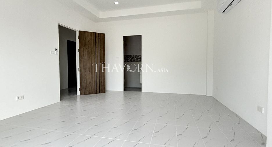 For sale 4 bed house in Sattahip, Chonburi