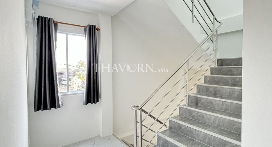 For sale 4 bed house in Sattahip, Chonburi