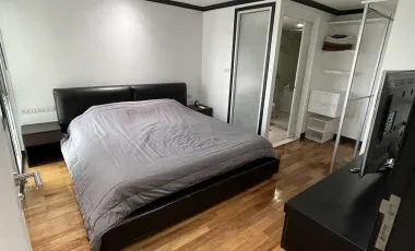 For sale 2 bed condo in Watthana, Bangkok