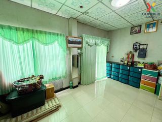For sale 3 Beds townhouse in Krathum Baen, Samut Sakhon