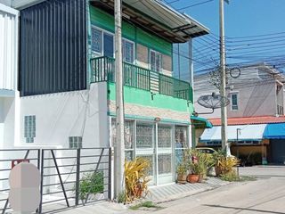 For sale 3 bed townhouse in Bang Pa-in, Phra Nakhon Si Ayutthaya