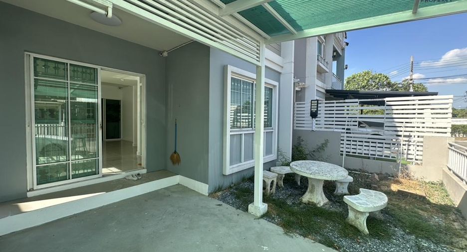 For sale 4 bed townhouse in Pak Kret, Nonthaburi