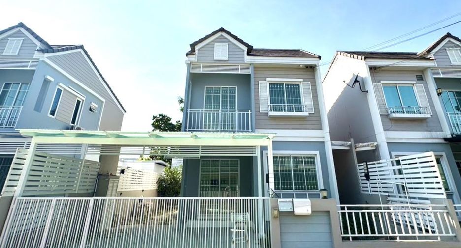 For sale 4 bed townhouse in Pak Kret, Nonthaburi