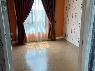 For sale 2 bed condo in Saphan Sung, Bangkok