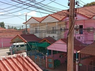 For sale 2 Beds townhouse in Bang Len, Nakhon Pathom