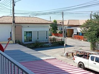 For sale 3 bed townhouse in Bang Pa-in, Phra Nakhon Si Ayutthaya