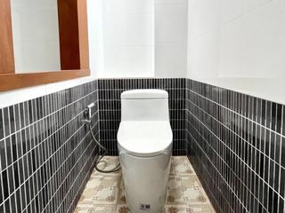 For sale 3 Beds townhouse in Mueang Samut Sakhon, Samut Sakhon