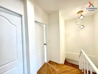 For sale 4 bed townhouse in Thanyaburi, Pathum Thani