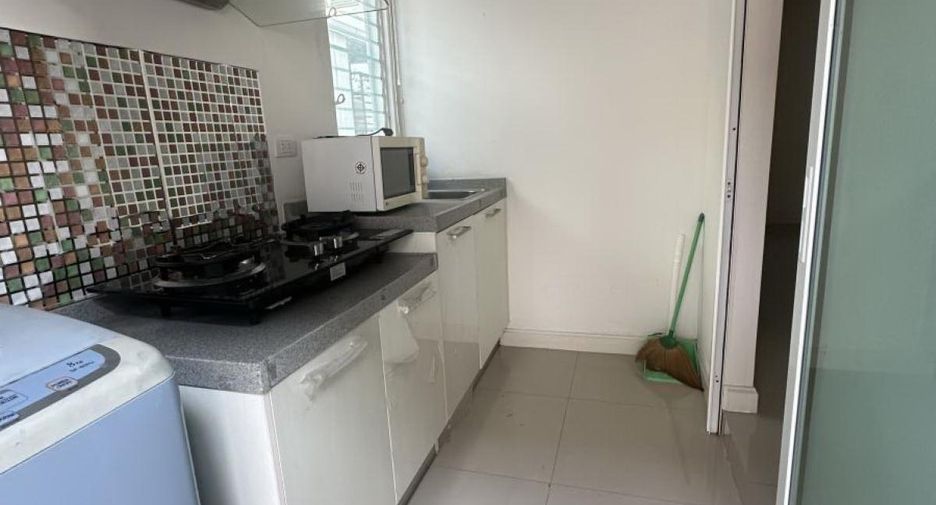 For sale 3 bed house in Mueang Nonthaburi, Nonthaburi