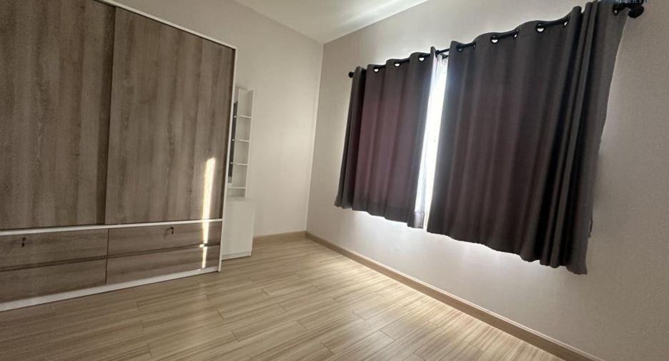For sale 3 bed house in Mueang Nonthaburi, Nonthaburi