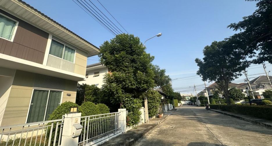 For sale 3 bed house in Mueang Nonthaburi, Nonthaburi