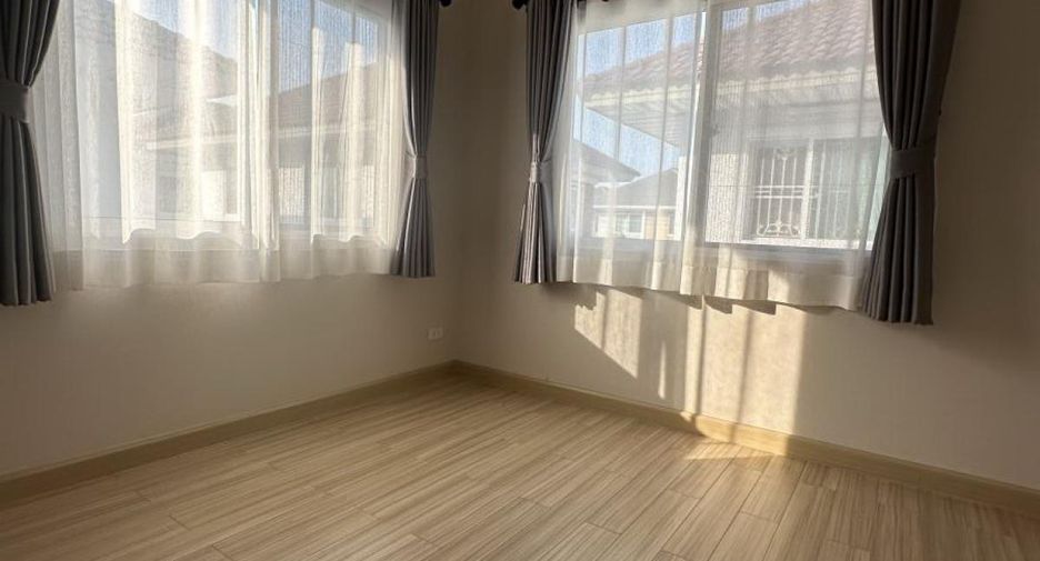 For sale 3 bed house in Mueang Nonthaburi, Nonthaburi