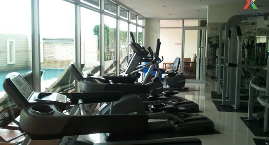 For sale 2 bed condo in Ratchathewi, Bangkok