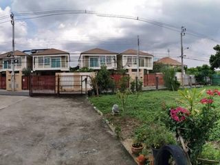 For sale 1 bed land in Wang Thonglang, Bangkok