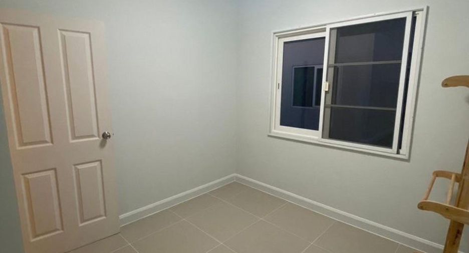 For sale 4 bed house in Sai Noi, Nonthaburi