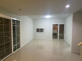 For sale 4 bed house in Sai Noi, Nonthaburi