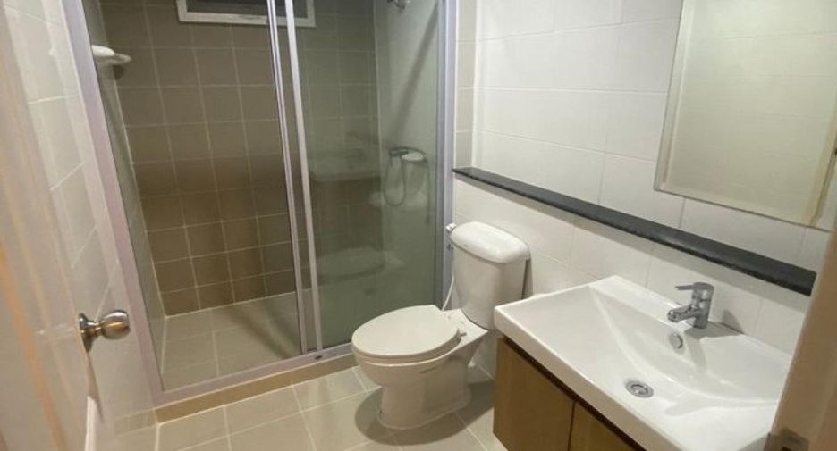 For sale 4 bed house in Sai Noi, Nonthaburi