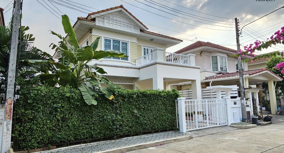For sale 3 bed house in Mueang Nonthaburi, Nonthaburi