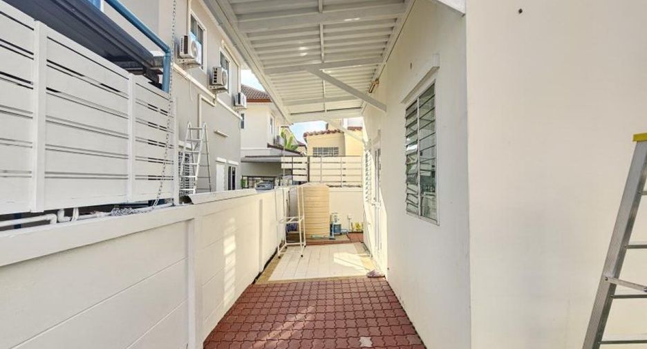 For sale 3 bed house in Mueang Nonthaburi, Nonthaburi