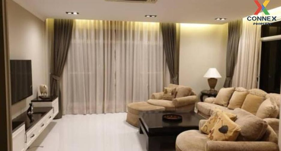 For sale 4 bed house in Mueang Nonthaburi, Nonthaburi