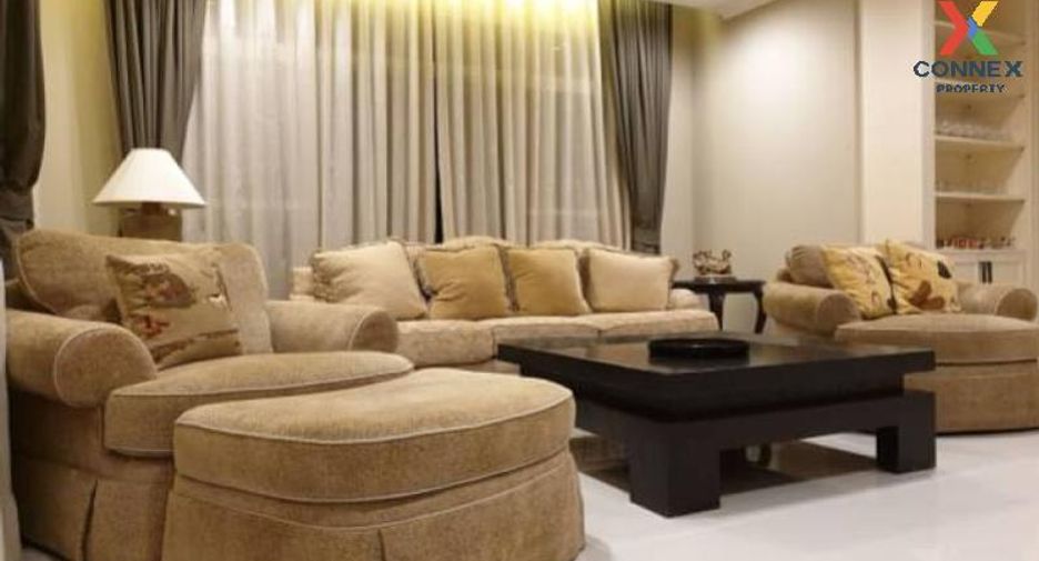 For sale 4 bed house in Mueang Nonthaburi, Nonthaburi