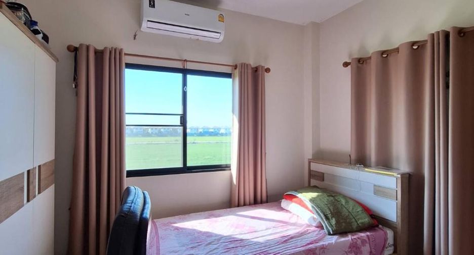 For sale 4 Beds house in Lam Luk Ka, Pathum Thani