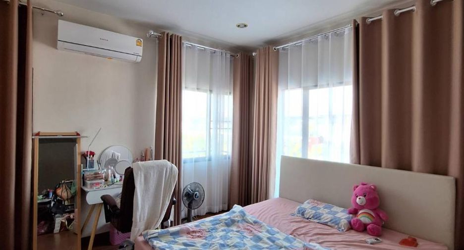 For sale 4 Beds house in Lam Luk Ka, Pathum Thani