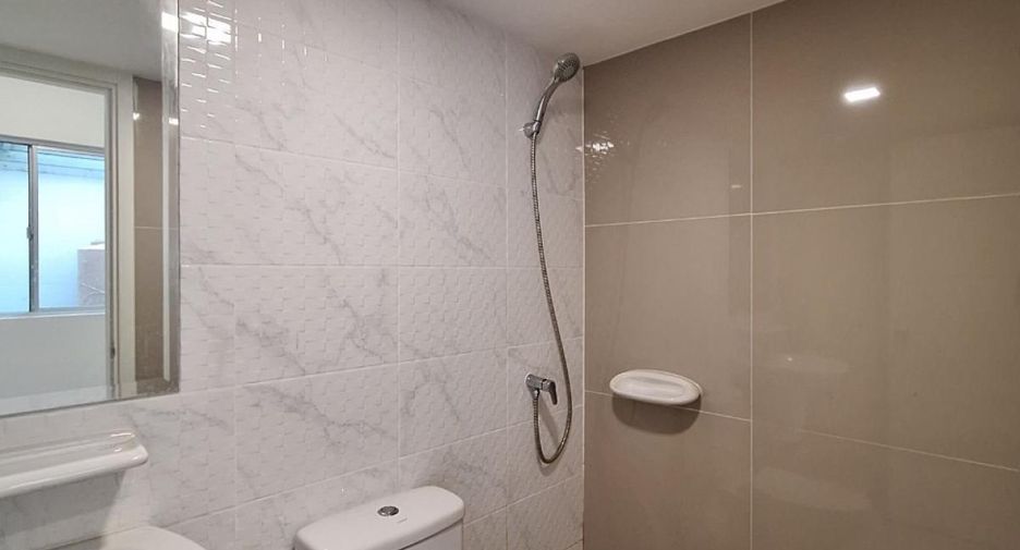 For sale 3 Beds townhouse in Bang Kruai, Nonthaburi