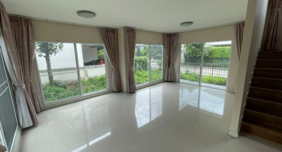 For sale 4 bed house in Thanyaburi, Pathum Thani