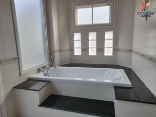 For sale 5 bed house in Mueang Nonthaburi, Nonthaburi