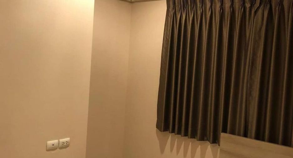 For sale 1 Beds condo in Lat Phrao, Bangkok
