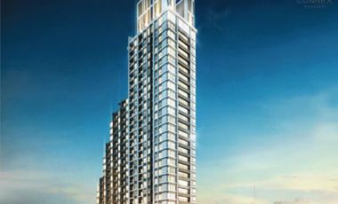 For sale 2 bed condo in Phaya Thai, Bangkok
