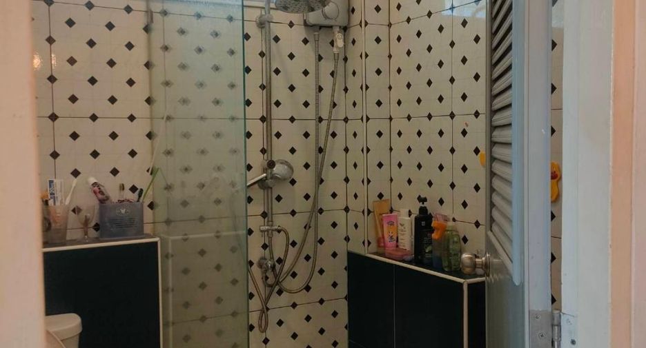 For sale 2 Beds townhouse in Mueang Nonthaburi, Nonthaburi
