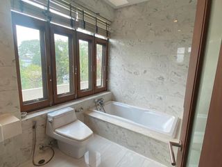 For sale 4 Beds house in Lam Luk Ka, Pathum Thani